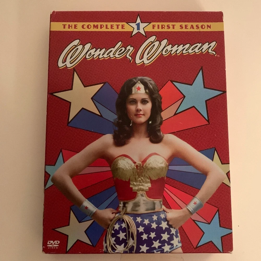 Wonder Woman Season 1 DVD - Picture 1 of 4